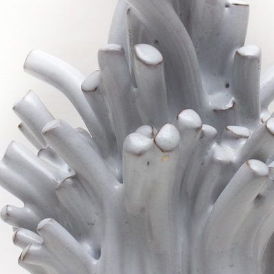 Sin título. Gres esmaltado. 17 x 14.5 x 12 cm. 2010<br>
Untitled. Glazed stoneware.  6.6 x 5.7 x 4.7 in. 2010
